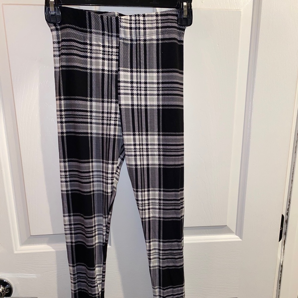 Small, NWT, Leggings, very soft